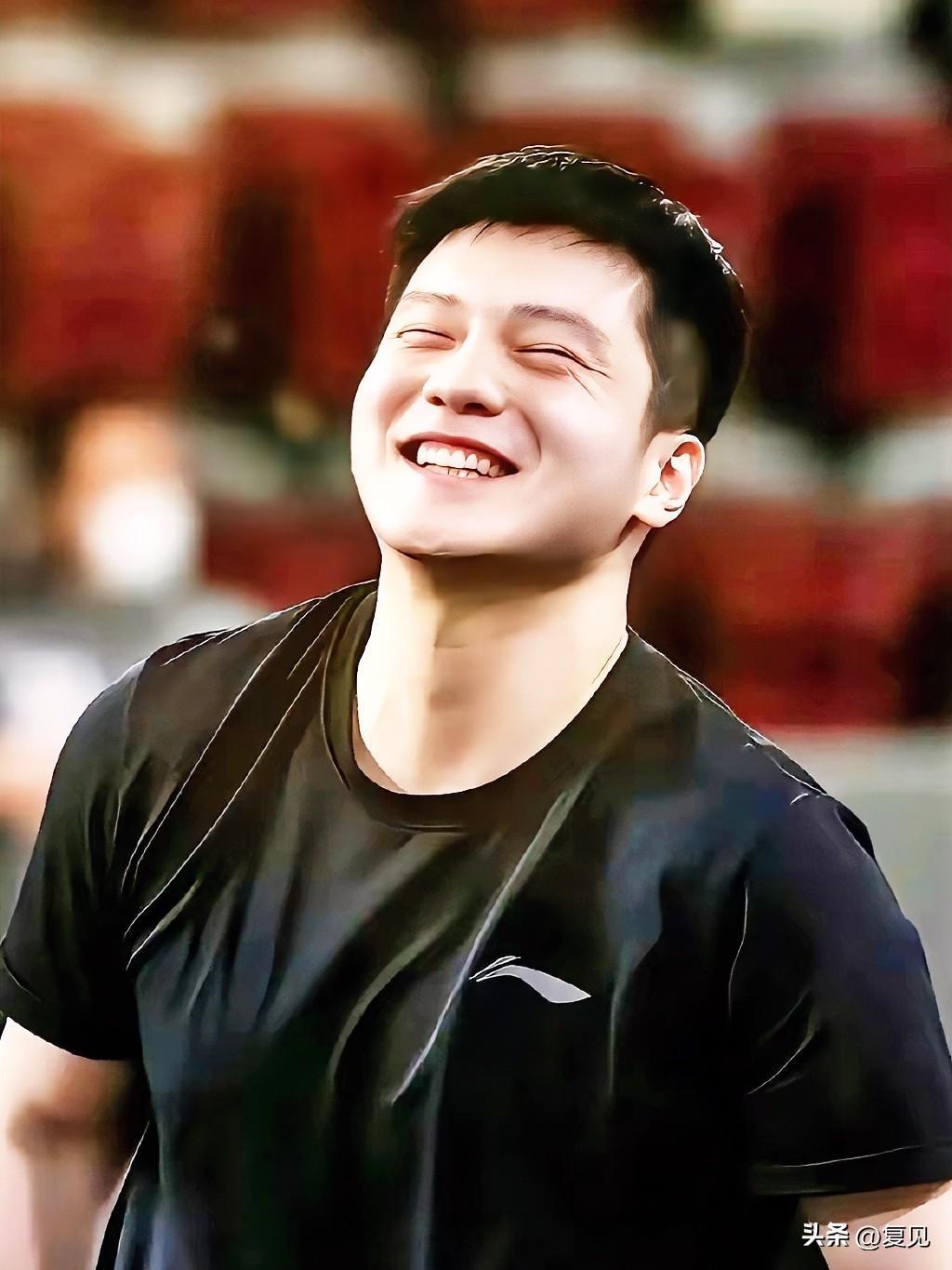 日本队横扫波兰队，樊振东状态火热