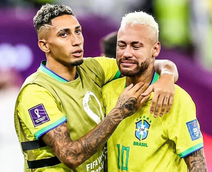 比利时逆转切尔西，内马尔扛起全队