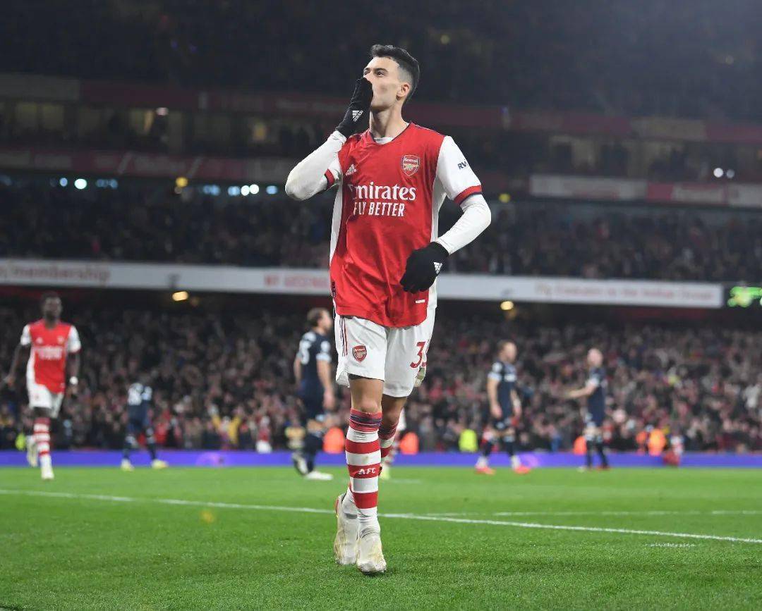 葡萄牙横扫国际米兰，马丁内利惊艳四座