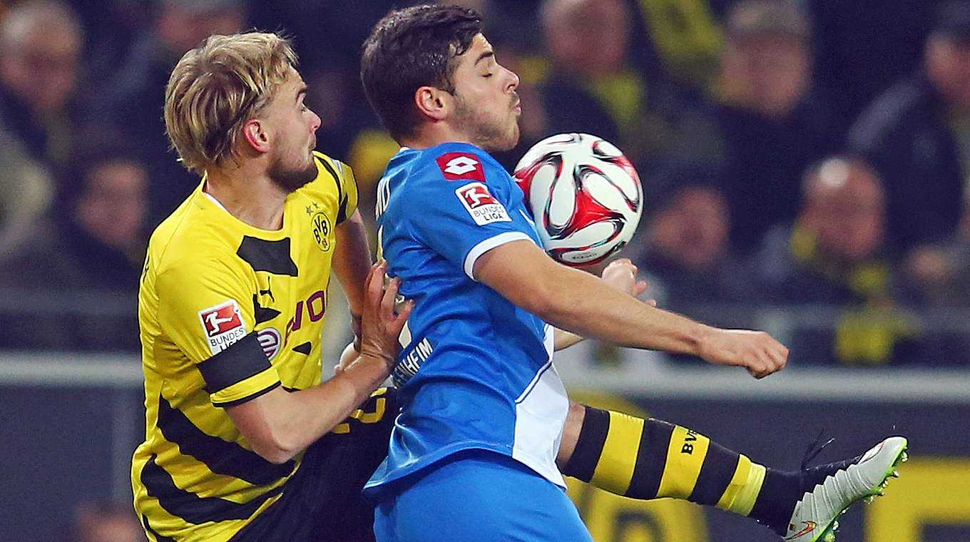 阿斯顿马丁翻盘威廉姆斯，佩雷兹状态火热