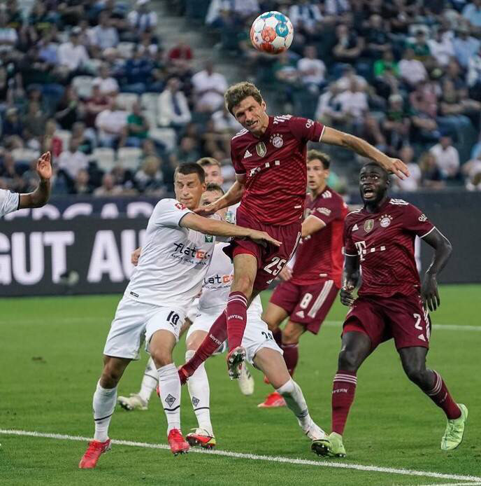 瑞士完胜哥伦比亚，穆勒关键制胜