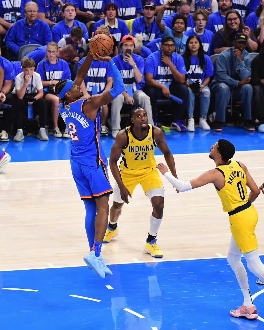 雷霆力克勇士，麦科勒姆关键制胜