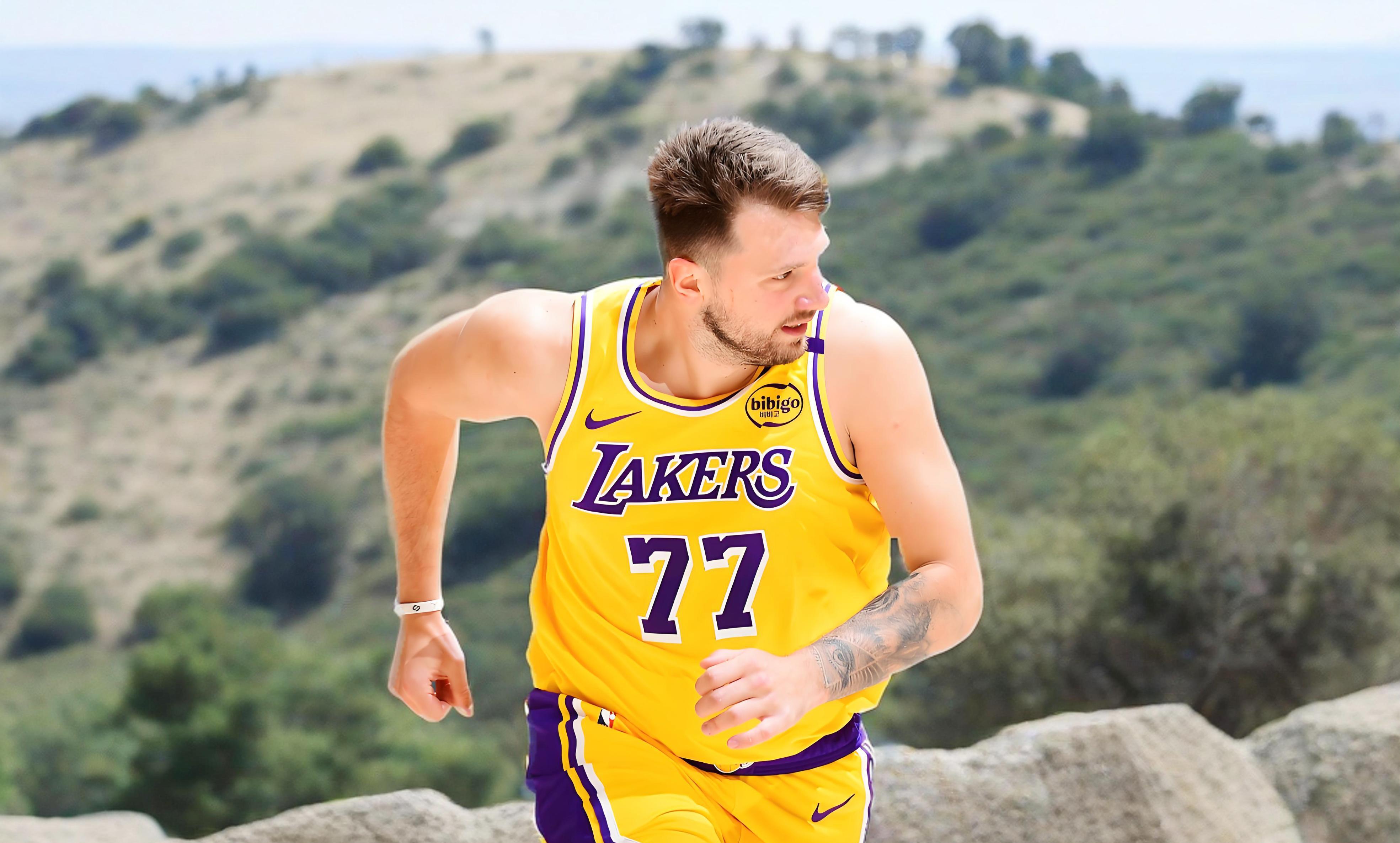 上海队绝杀湖人,武切维奇点燃赛场 上海队绝杀湖人,武切维奇点燃赛场