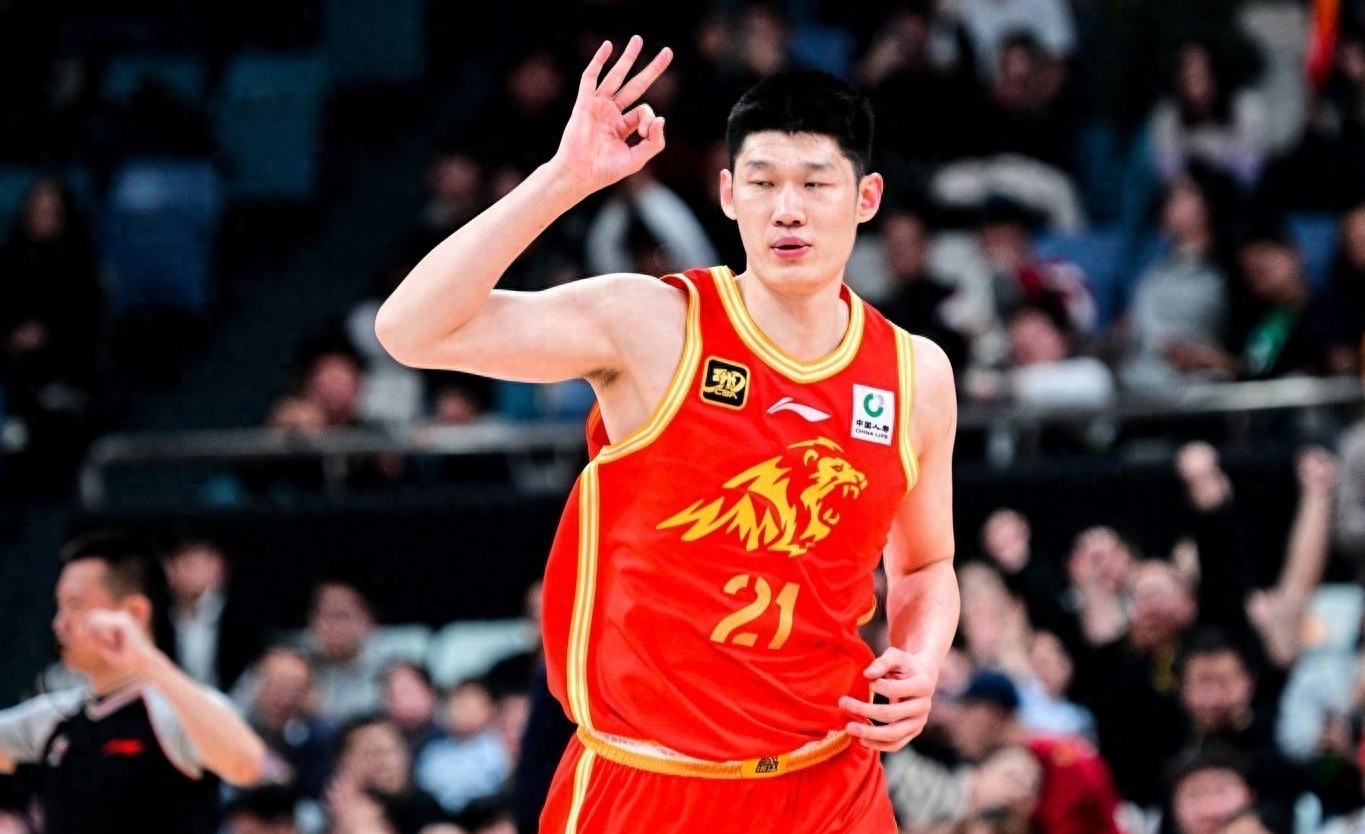 北京队逆转雄鹿,周琦统治全场 北京队逆转雄鹿,周琦统治全场