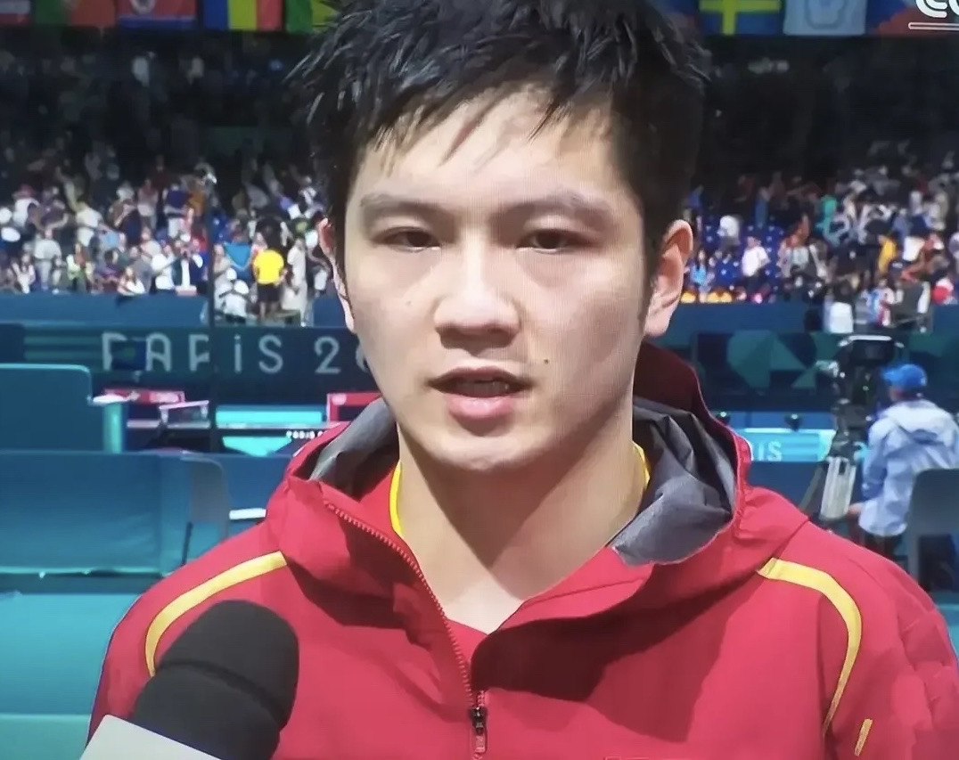 法国队鏖战奥地利队,樊振东关键制胜 法国队鏖战奥地利队,樊振东关键制胜