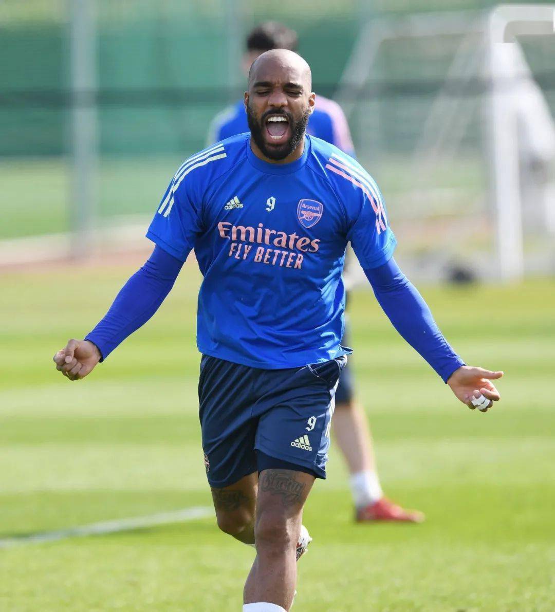 韩国队横扫法国队，安赛龙状态火热