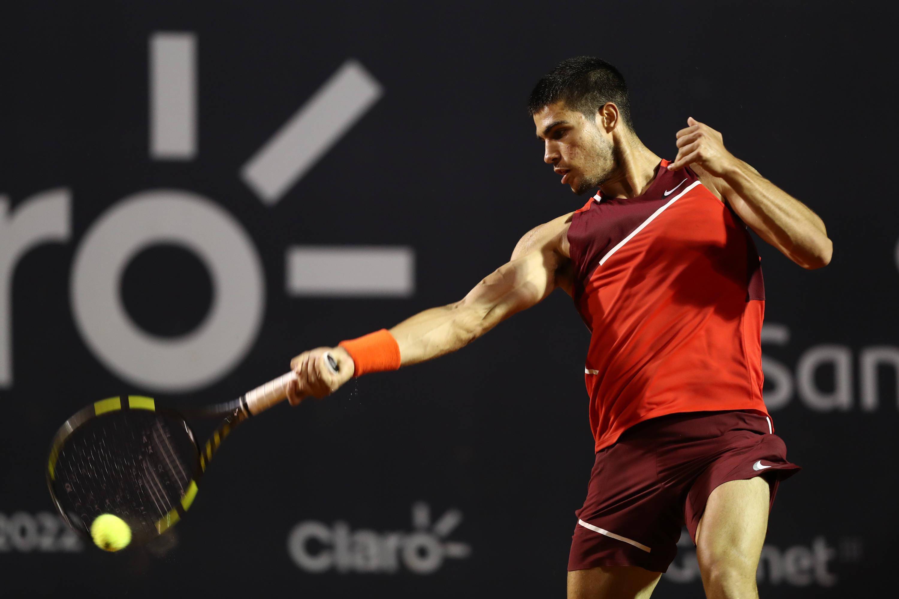 欧洲网球队绝杀西班牙网球队，阿尔卡拉斯高光表现