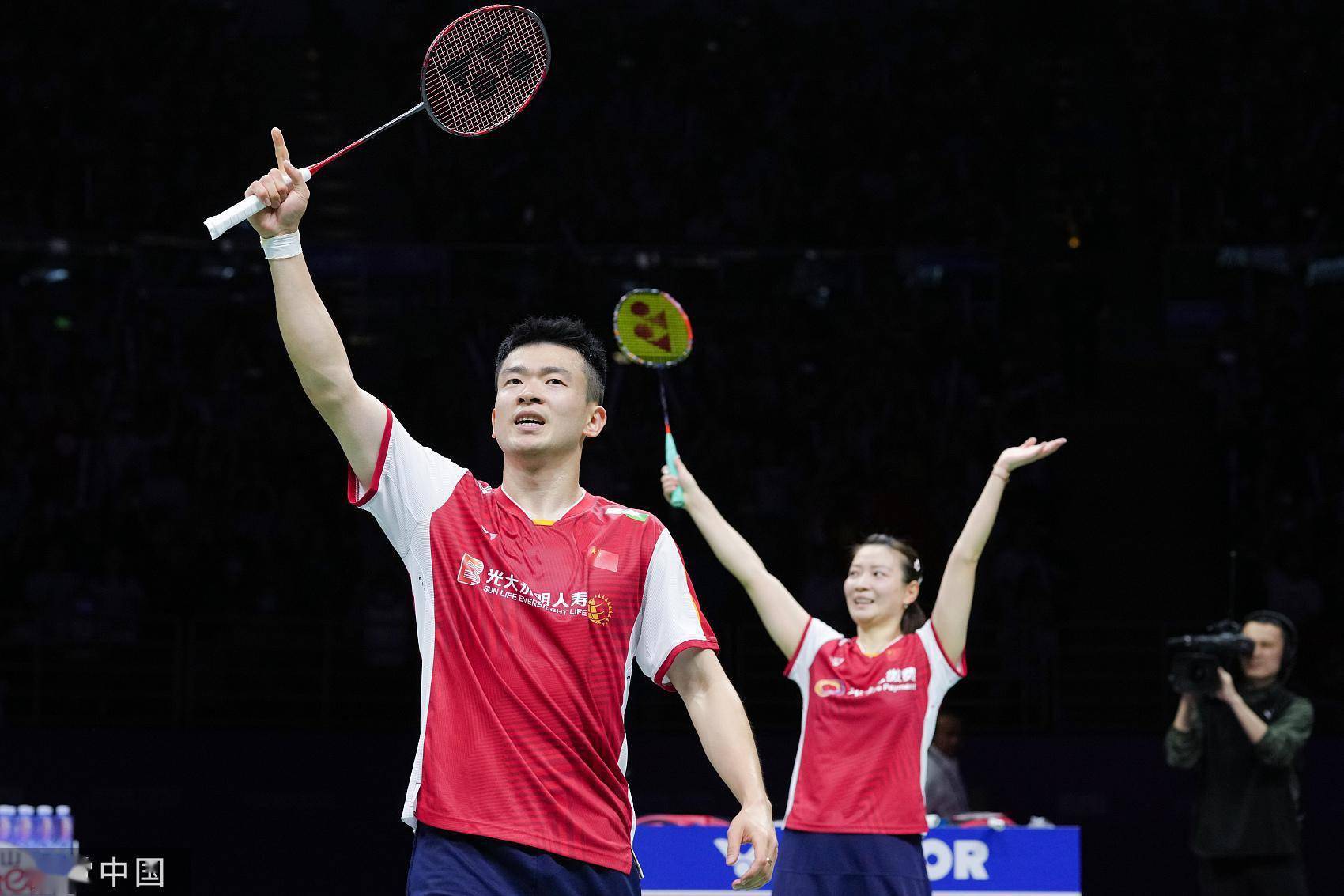 韩国队横扫中国队，郑思维惊艳四座