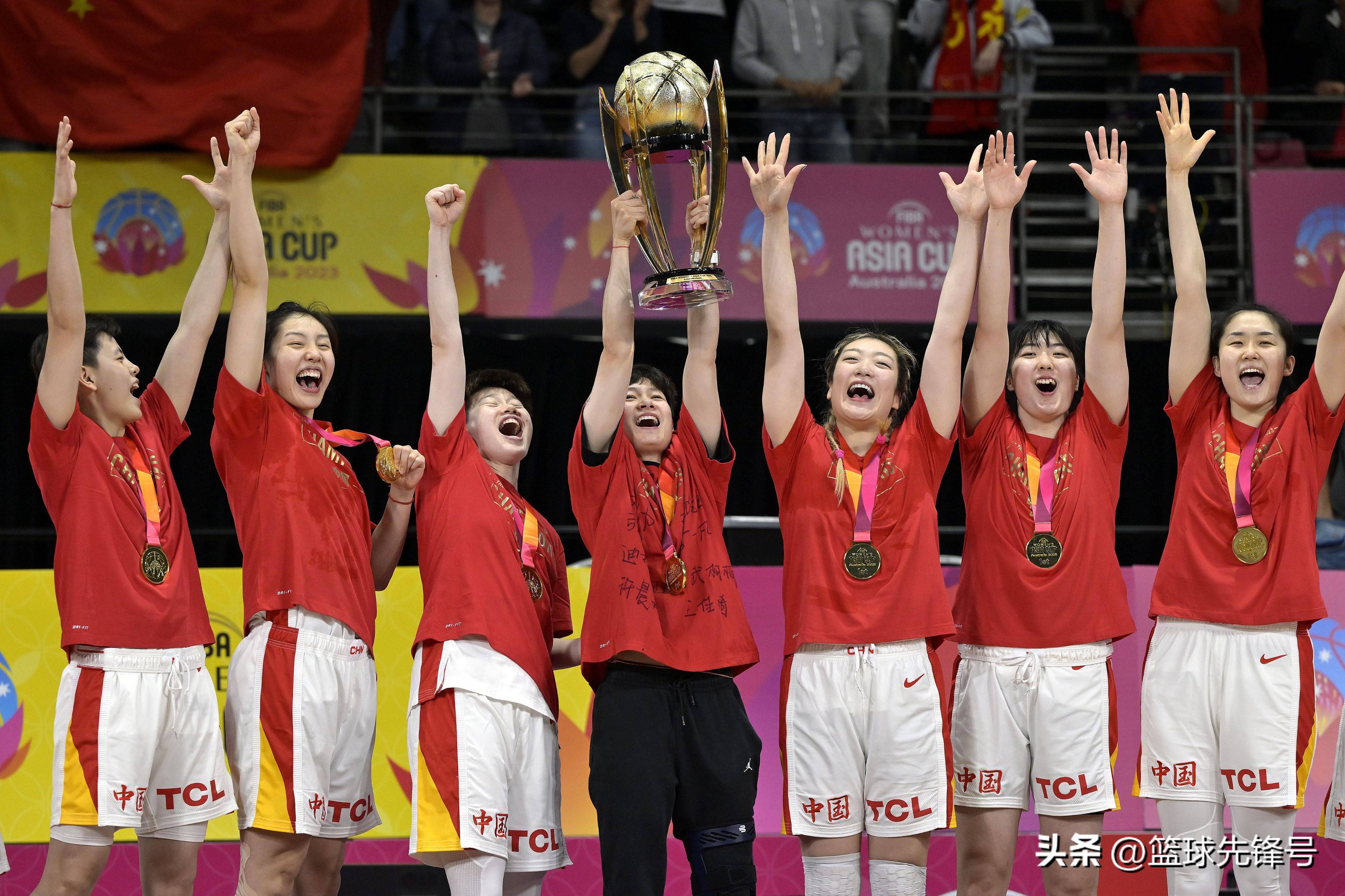 日本篮球队表现抢眼，一路晋级奥运八强