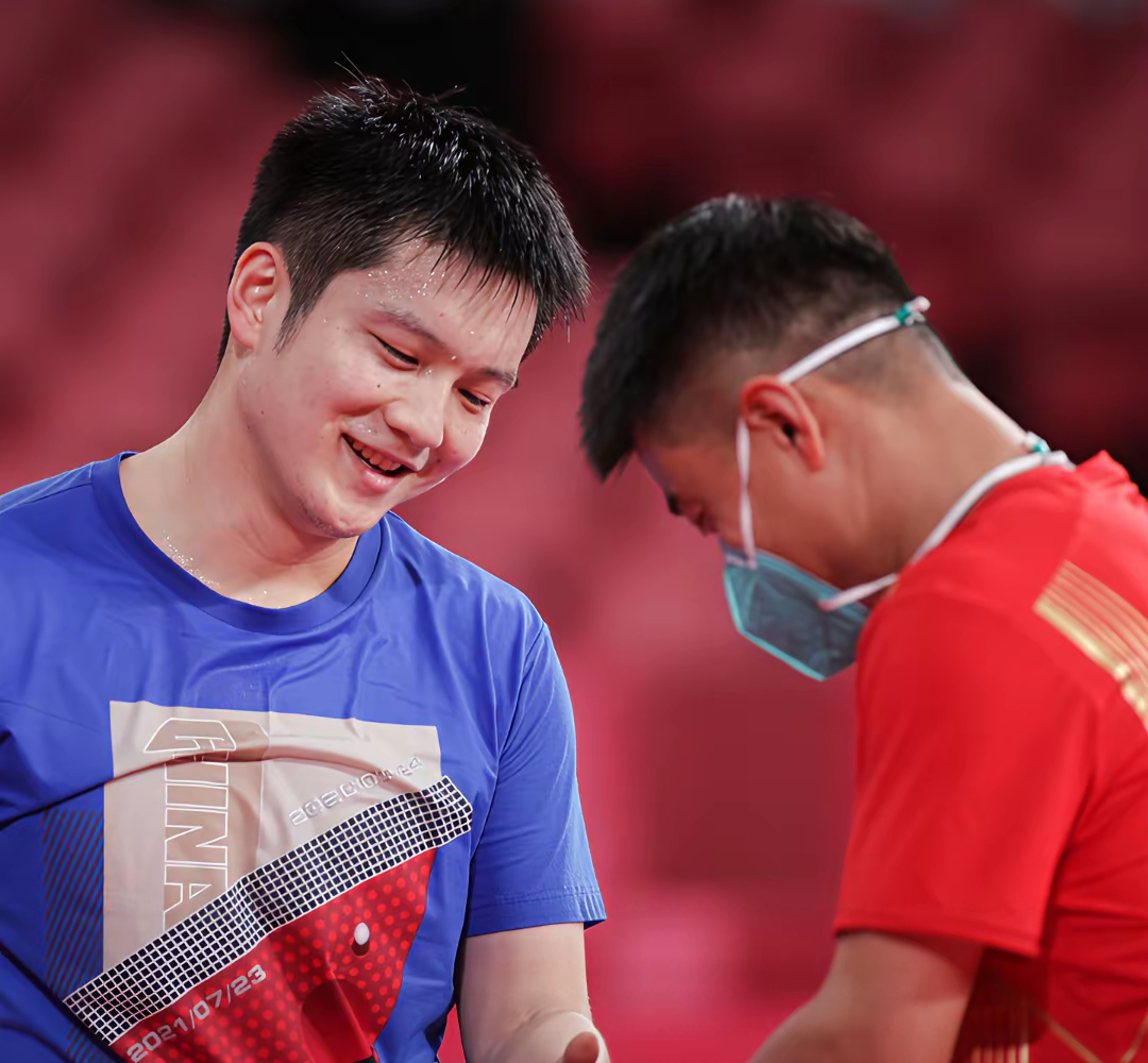 法国队翻盘波兰队，樊振东带队取胜