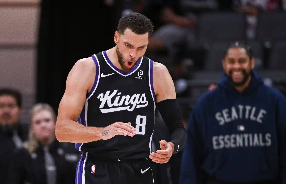 雄鹿绝杀骑士,拉文统治全场 雄鹿绝杀骑士,拉文统治全场