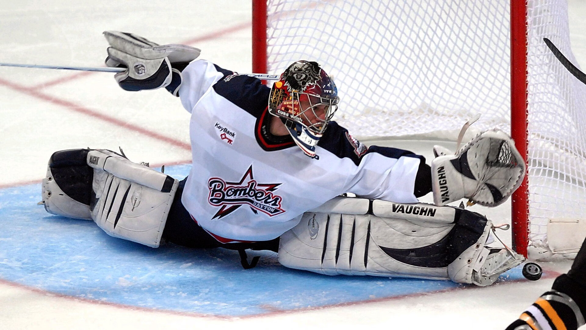 铁血封锁,活塞如何用旧时代法则冻结勇士王朝?